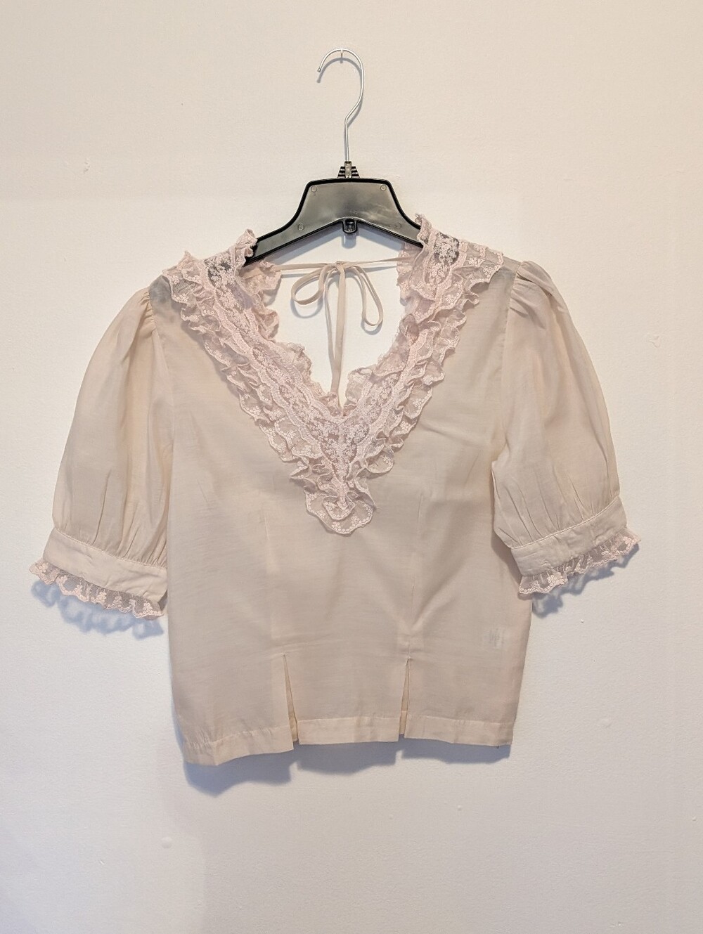 NWT Caroline Constas Soft Pink Lace V-Neck Blouse Puff Sleeve Crop Top S